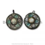 Ornamental disc / clasp with glass inlays